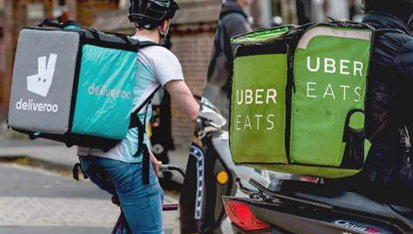 تسابق منصّات التوصيل: هل يضع الذكاء الاصطناعي حياة السائقين على المحك؟