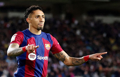 برشلونة – أ ف ب: سيغيب الجناح البرازيلي رافينيا والمدافع…