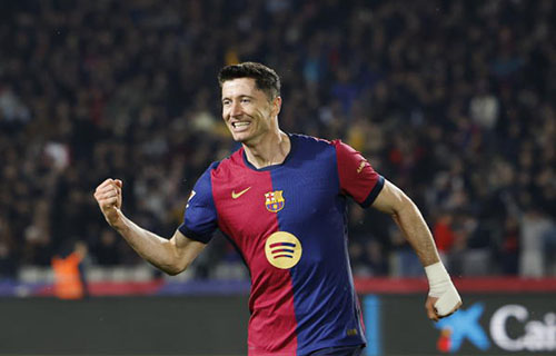 مدريد –  رويترز : ابتعد برشلونة بفارق ثلاث نقاط في…