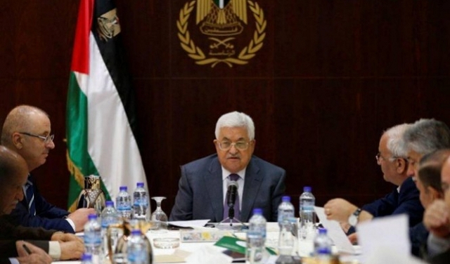 هنّأت اللجنة التنفيذية لمنظمة التحرير الفلسطينية، اليوم السبت، أبناء شعبنا…