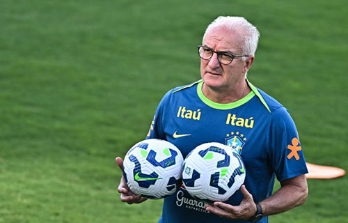 ريو دي جانيرو (البرازيل)-(أ ف ب) :أعلن الاتحاد البرازيلي لكرة…