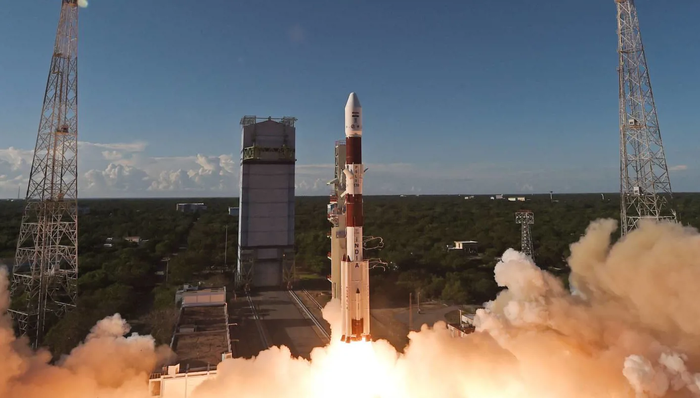 انفجار صاروخ فضائي تابع لشركة ألمانية ناشئة بعد ثوان من إقلاعه من النرويج