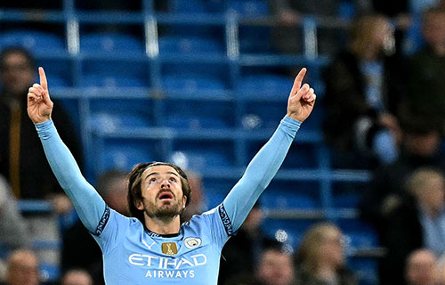 مانشستر – أ ف ب: أهدى نجم مانشستر سيتي جاك…