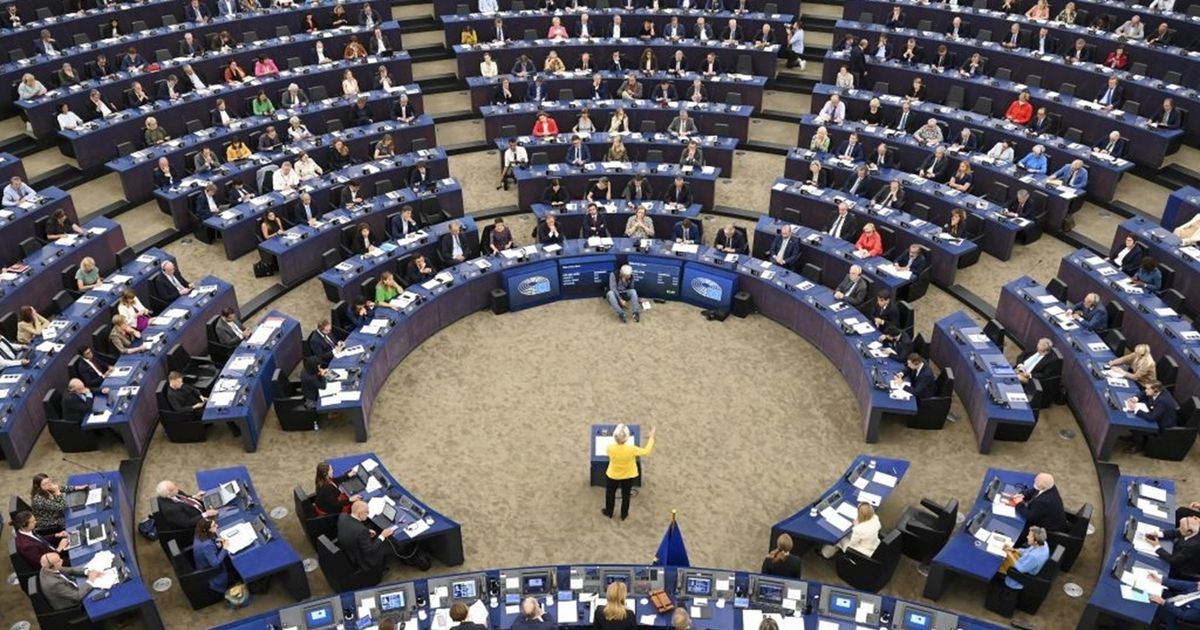 البرلمان الأوروبي يوافق على حزمة مالية لمصر بقيمة أربعة مليارات يورو