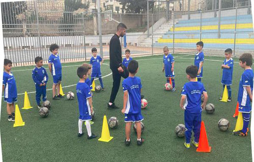 القدس – المركز الإعلامي: تتواصل في نادي هلال القدس تدريبات…