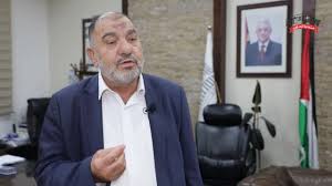 أطلع رئيس بلدية الخليل تيسير أبو سنينة، اليوم الأربعاء، القائم بأعمال…