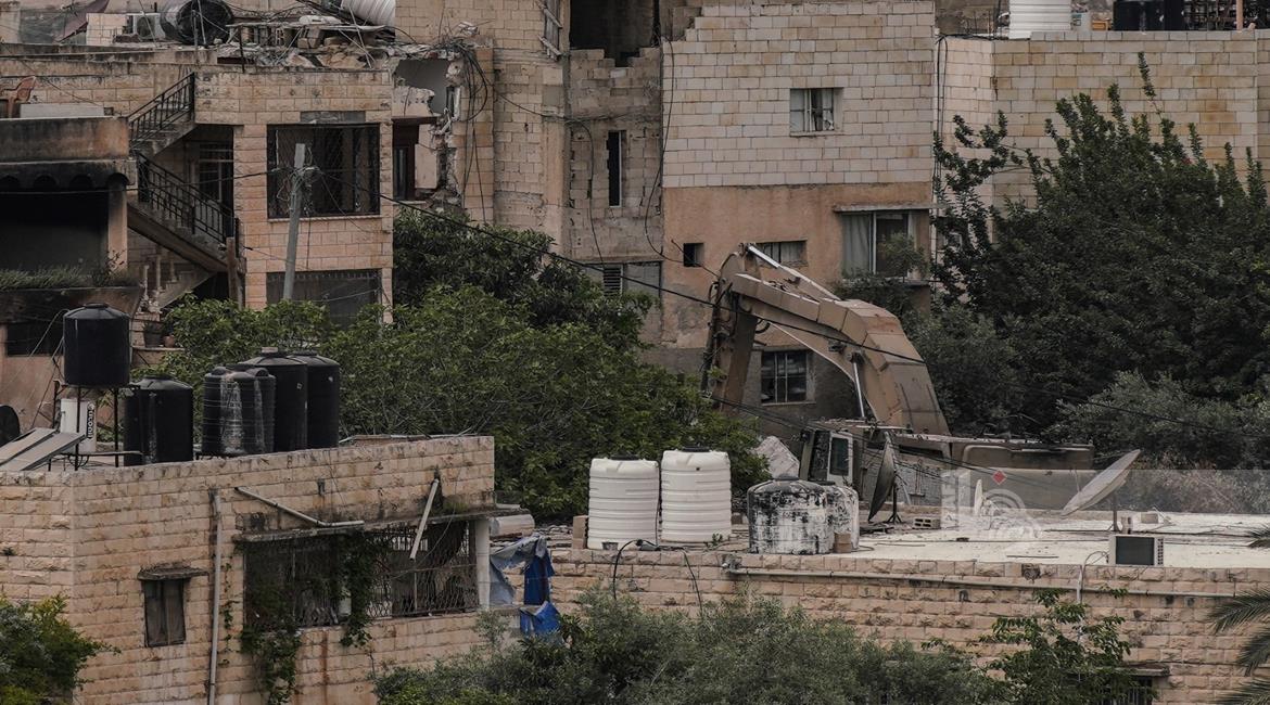 جنين- الحياة الجديدة- عبد الباسط خلف- يتابع التربوي جمال تركمان،…