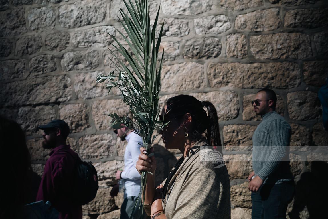 القدس -الحياة الجديدة – حرم الاحتلال الإسرائيلي المواطنين المسيحيين من…