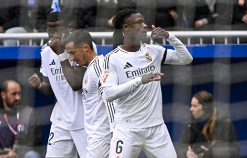 مدريد -(د ب أ) : فاز فريق ريال مدريد بشق…