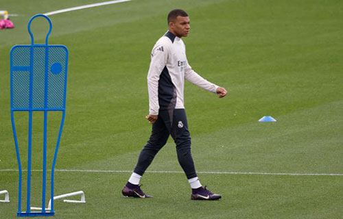 مدريد-(أ ف ب) : سيتمكن ريال مدريد من الاعتماد على…