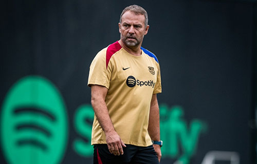 لندن – د ب أ: طالب الألماني هانزي فليك، المدير…