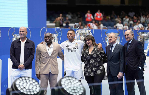 باريس – وكالات: قام الفرنسي كيليان مبابي الذي يملك أصولاً…