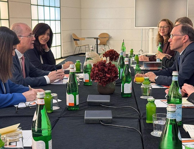 روما – وفا- التقى رئيس الوزراء، وزير الخارجية والمغتربين محمد…