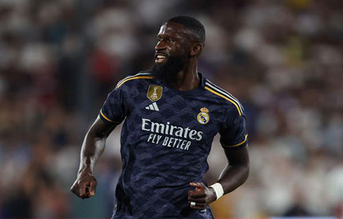 برلين -(د ب أ) : قال رودي فولر، المدير الرياضي…