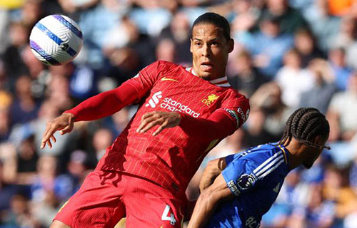 لندن – (د ب أ): أشاد فيرجيل فان دايك، قائد…