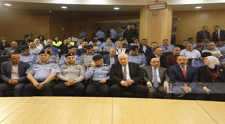 أطلقت المديرية العامة للشرطة الفلسطينية، اليوم الأحد، فعاليات أسبوع المرور…