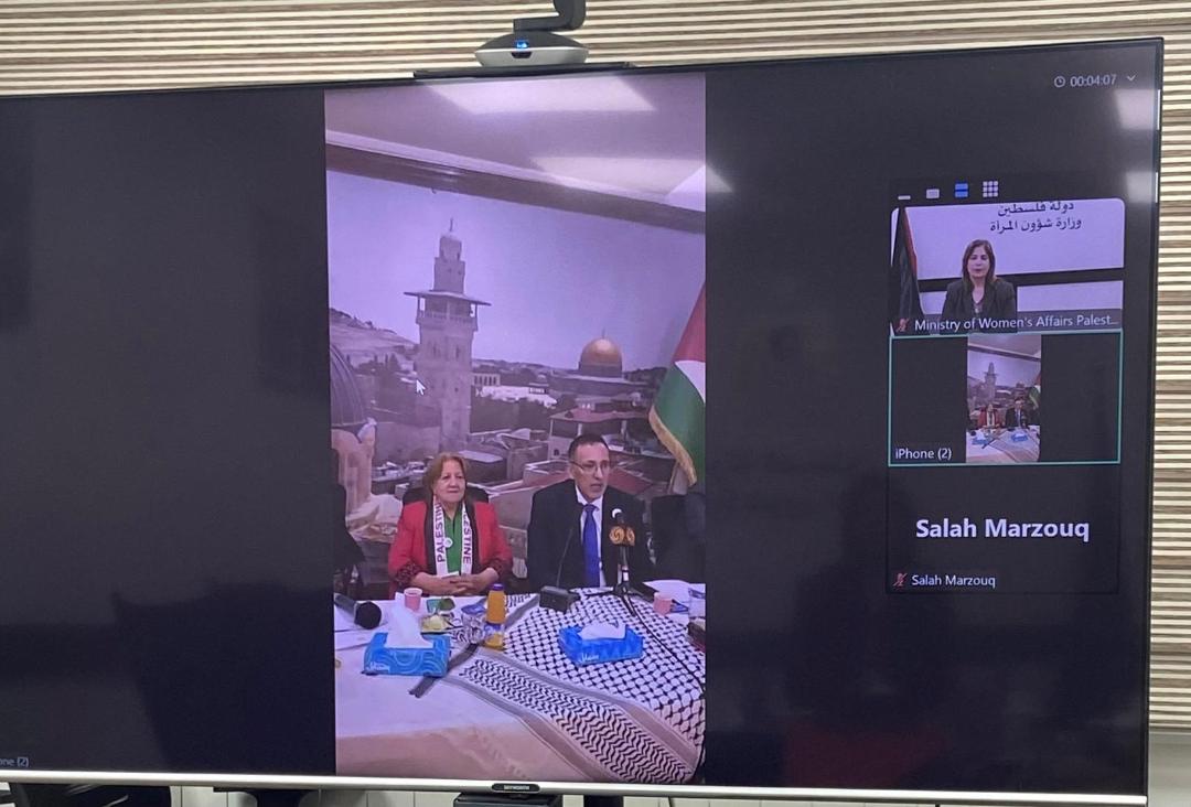 أكدت وزيرة شؤون المرأة، منى الخليلي، أن المرأتين الفلسطينية والعراقية…
