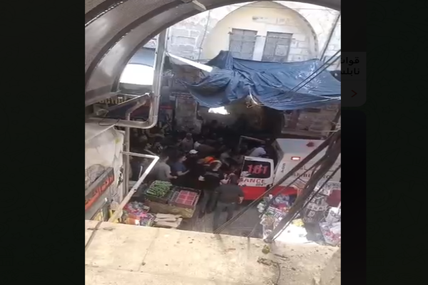 نابلس- وفا- أصيب 8 مواطنين برصاص الاحتلال الإسرائيلي، اليوم الخميس، واعتقل…