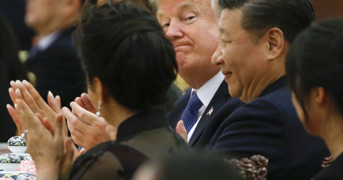 ترامب يتراجع عن حربه التجارية مع الصين.. ويصف 80% من الرسوم بـ”القرار الصائب”