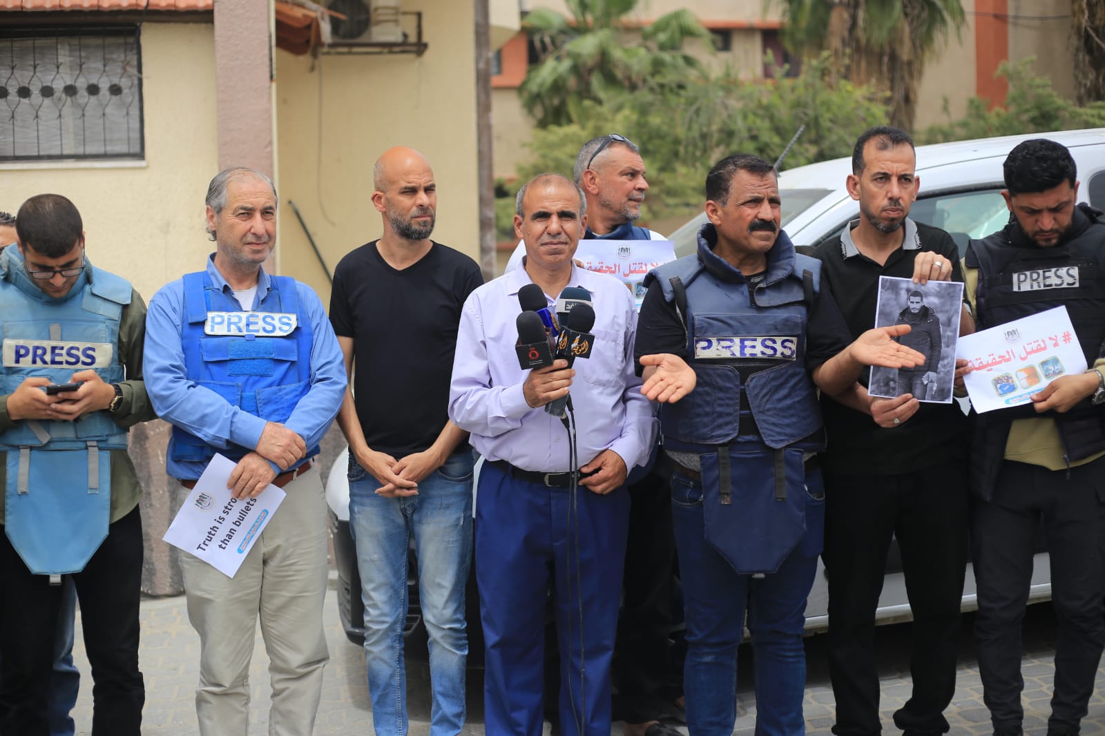 خان يونس 13-5-2025 وفا- نظّمت نقابة الصحفيين، اليوم الثلاثاء، وقفة…