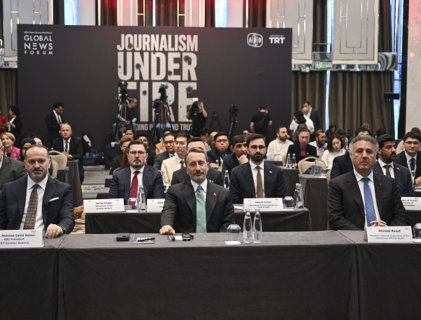 – طالب بتأسيس محكمة خاصة لمعاقبة مجرمي الحرب الإسرائيليين الملطخة…