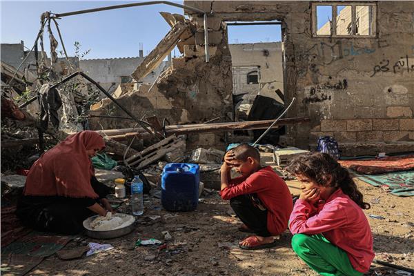 الأونروا: الفلسطينيون في غزة مهددون بالموت عطشًا