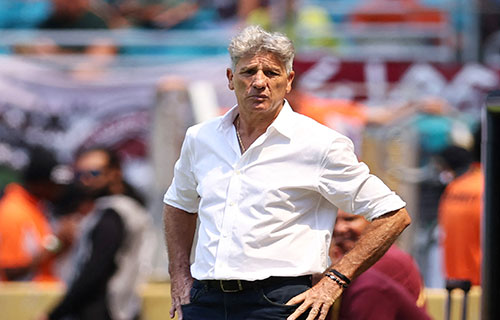 مدرب صنداونز الجنوب افريقي: “نعود للوطن مرفوعي الرأس”