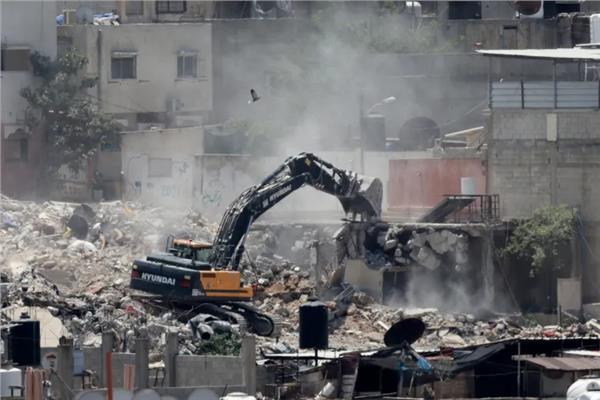 الاحتلال يُخطر بهدم 104 منازل في مخيم طولكرم بالضفة