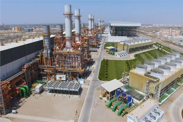 تراجع واردات الغاز الإيراني يتسبب في وقف محطات كهربائية بالعراق