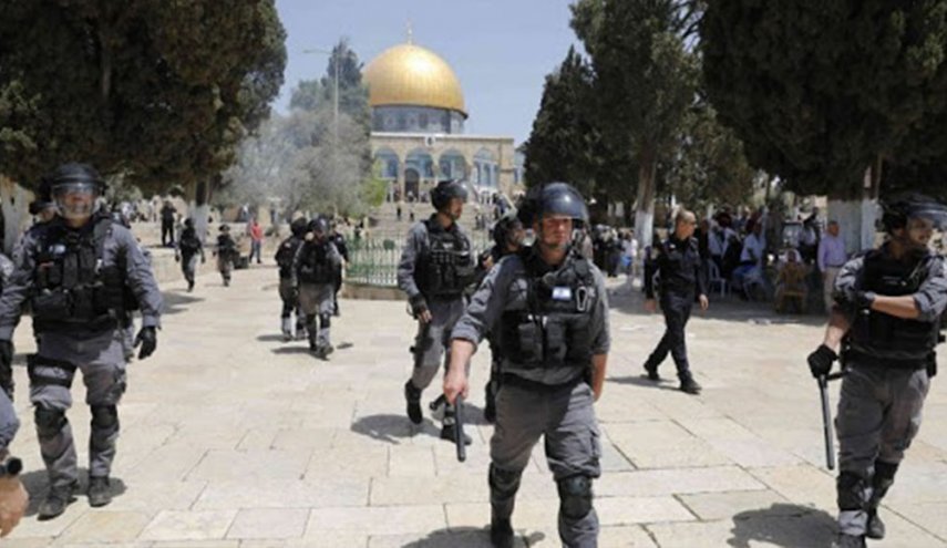 مستعمرون يقتحمون المسجد الأقصى المبارك-الحياة الجديدة