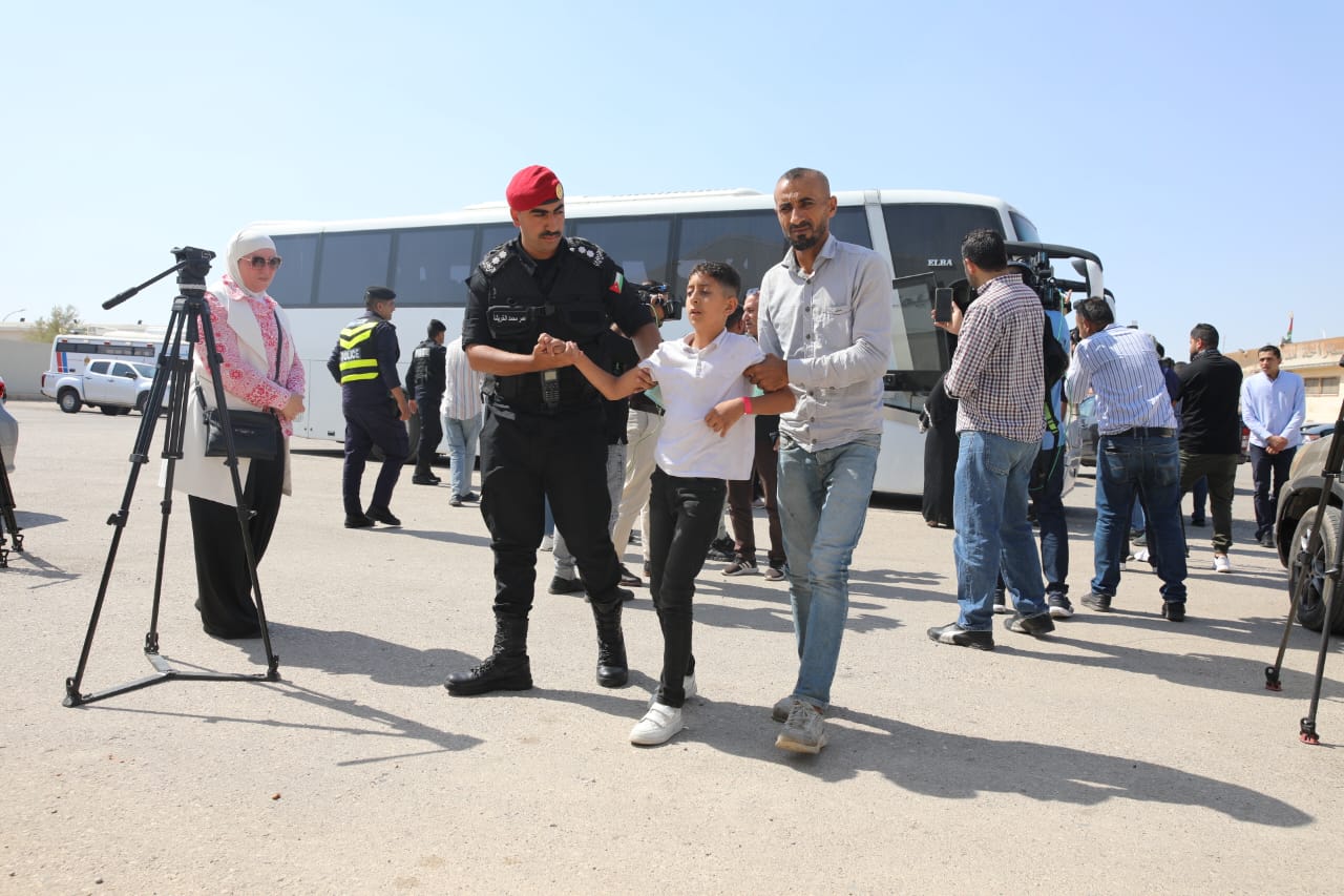 أجلينا 23 مريضا من غزة-الحياة الجديدة