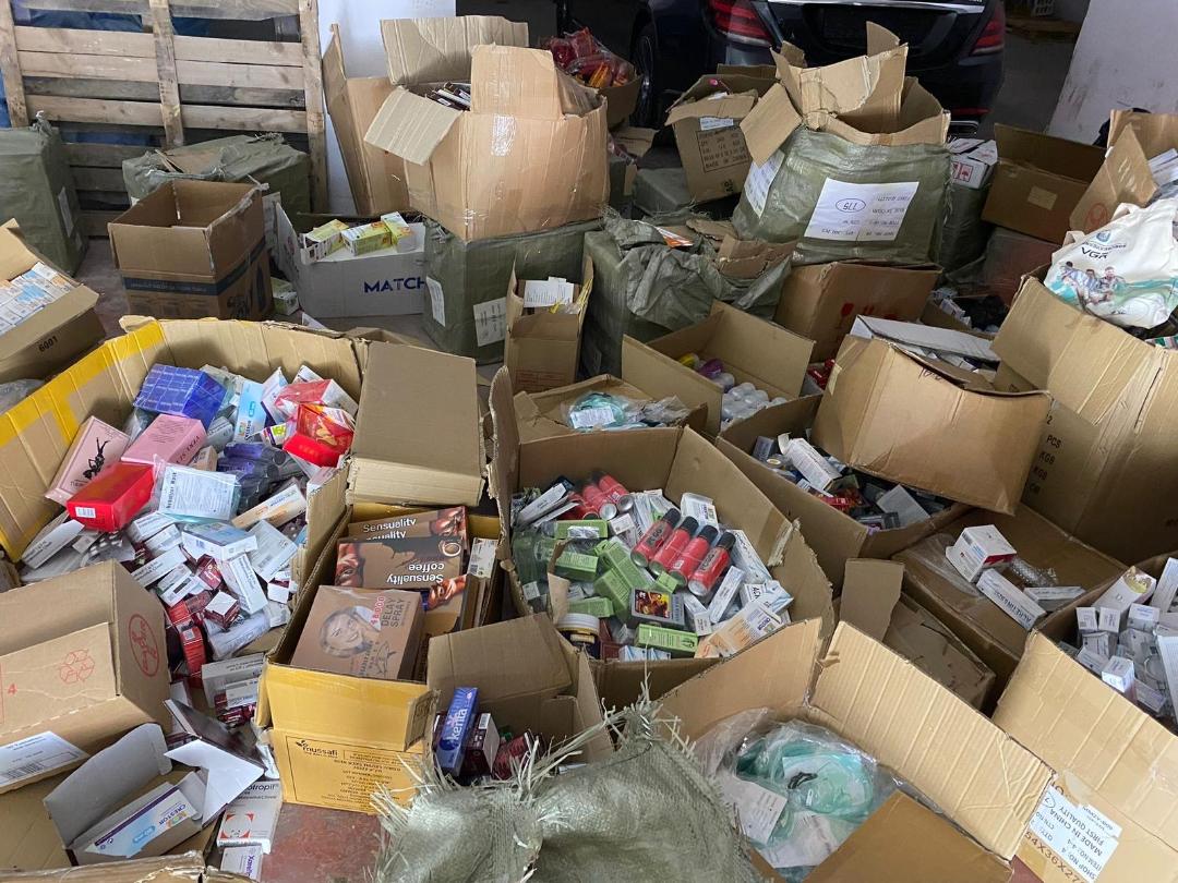 “الوقائي” يضبط مخزن أدوية طبية منتهية الصلاحية وغير مرخصة في محافظة الخليل-الحياة الجديدة