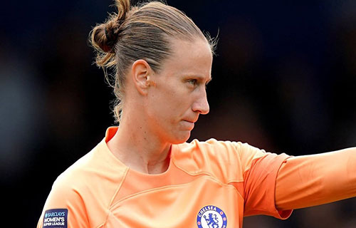 حارسة المانيا تتطلع للاستمتاع باليورو بعد تعافيها من السرطان