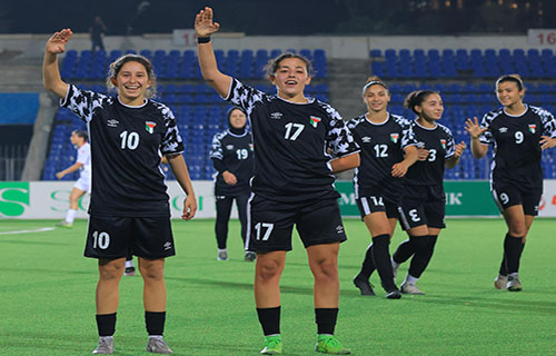 داليا أسعد تقود “الفدائيات” لعبور طاجيكستان