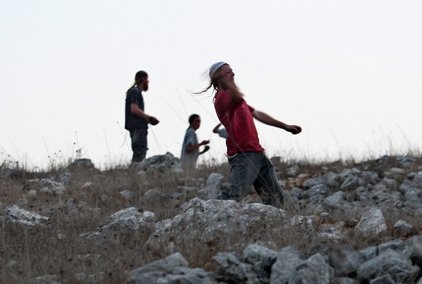 إصابة مواطن جراء اعتداء المستعمرين عليه جنوب بيت لحم-الحياة الجديدة