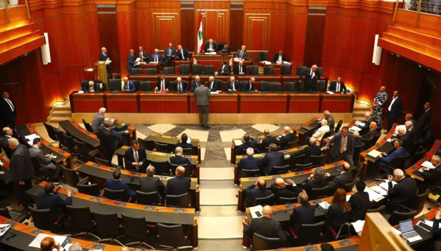 أيضاً وأيضاً اقتراع غير المقيمين