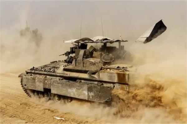 إصابة قائد دبابة إسرائيلية بجروح خطيرة شمالي قطاع غزة