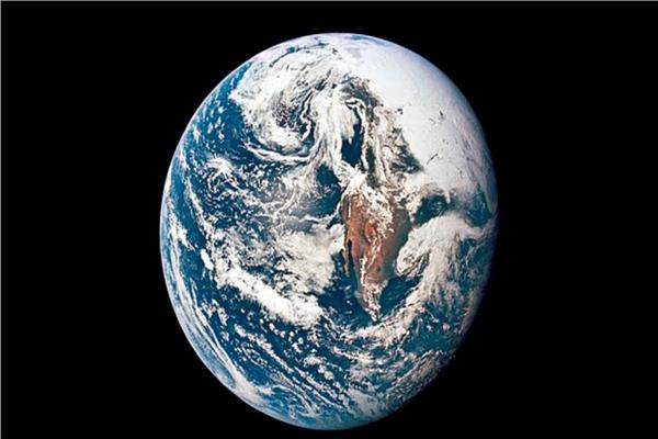 أعاصير وزلازل مدمرة| ماذا يحدث لو دارت الأرض بشكل أسرع ؟