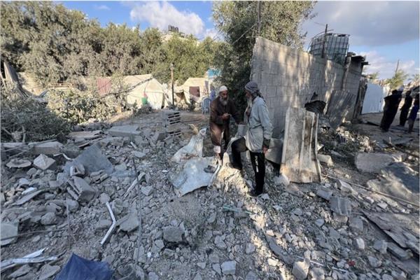 إعلام إسرائيلي: صاروخ يخطئ هدفه ويسقط 8 فلسطينيين معظمهم أطفال في النصيرات