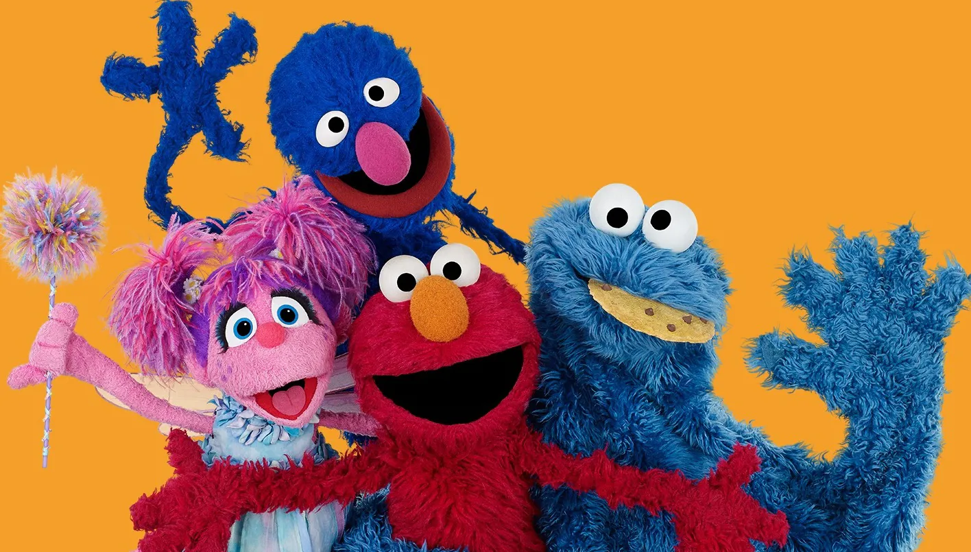 رسائل عنصرية وإهانات لترامب… اختراق حساب شخصية في ‘شارع سمسم’!