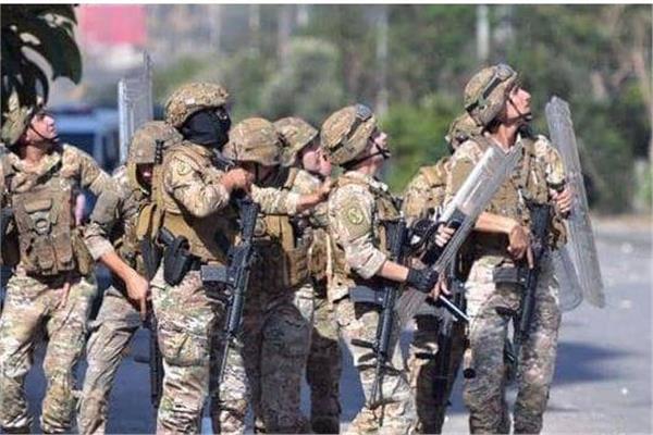الجيش اللبناني يوقف 144 سوريًّا لتجوّلهم بطريقة غير شرعية