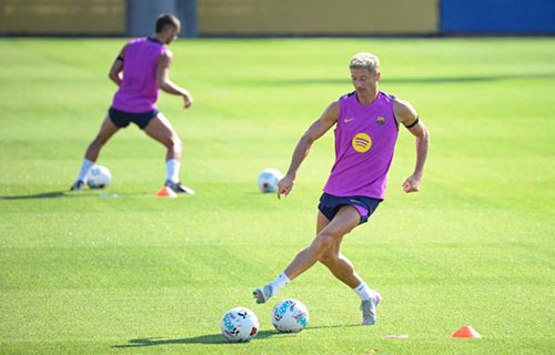 ليفاندوفسكي .. تعيين أوربان مديرا جديدا لبولندا
يقربه من العودة للمنتخب