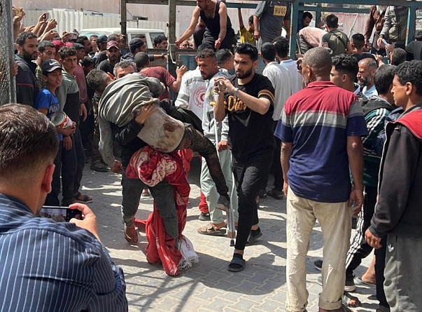 22 شهيدا بينهم 5 من منتظري المساعدات منذ فجر اليوم-الحياة الجديدة