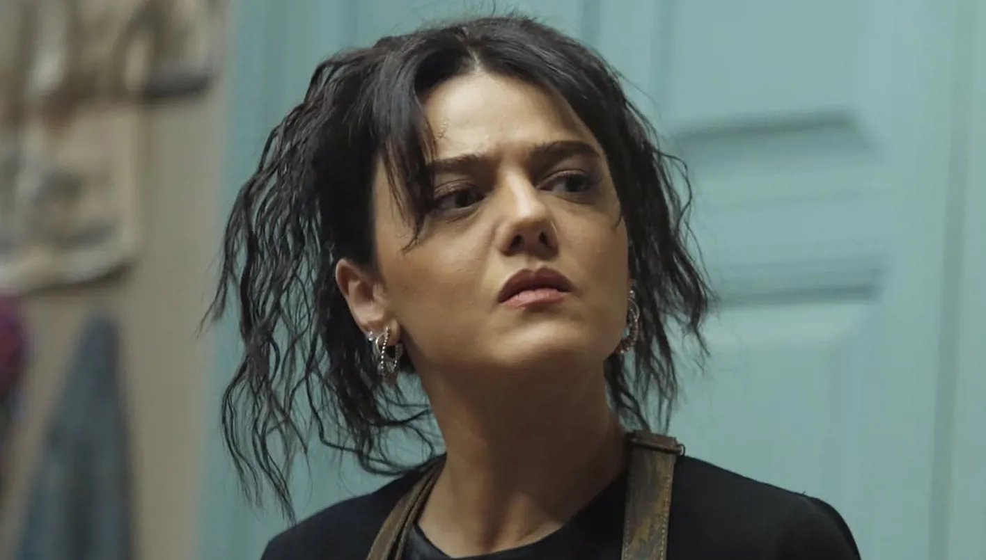 دانا مارديني تعتزل الدراما التلفزيونية… صدمة فنية!