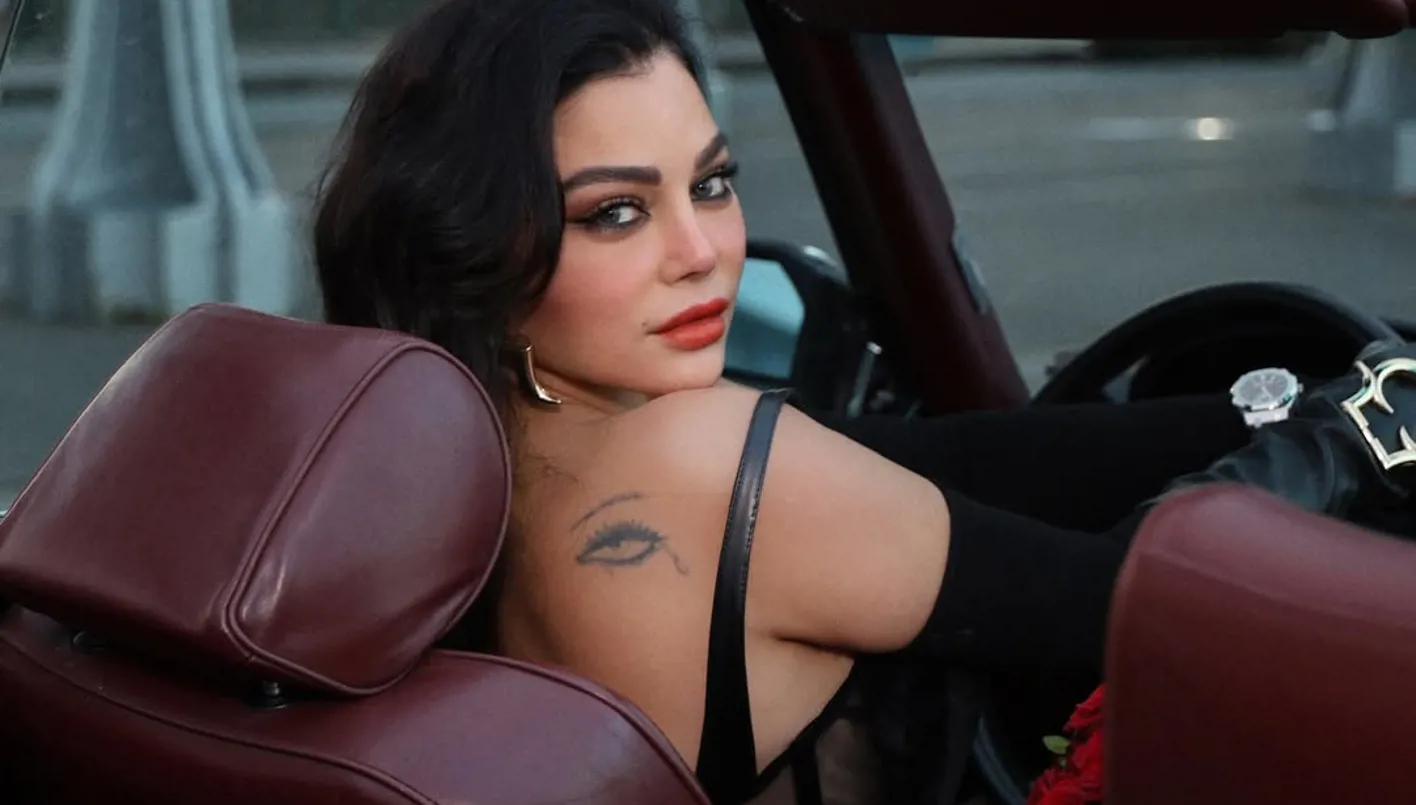 هيفاء وهبي بأناقة الأبيض الملكي تجذب الأضواء في حفل Hope and Joy بجدّة (صور وفيديو)