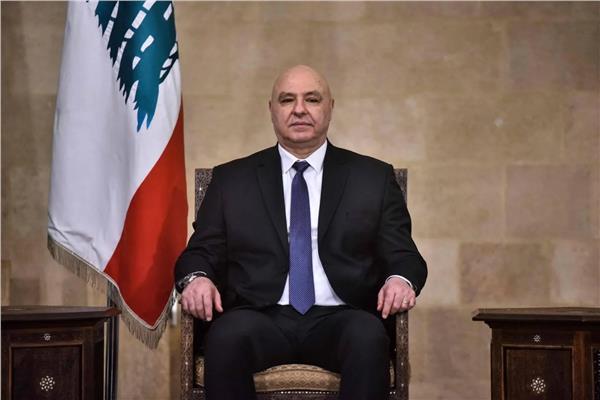 الرئيس اللبناني يؤكد: لا تراجع عن حصر السلاح بيد الدولة وانتشار الجيش جنوبًا بنهاية العام
