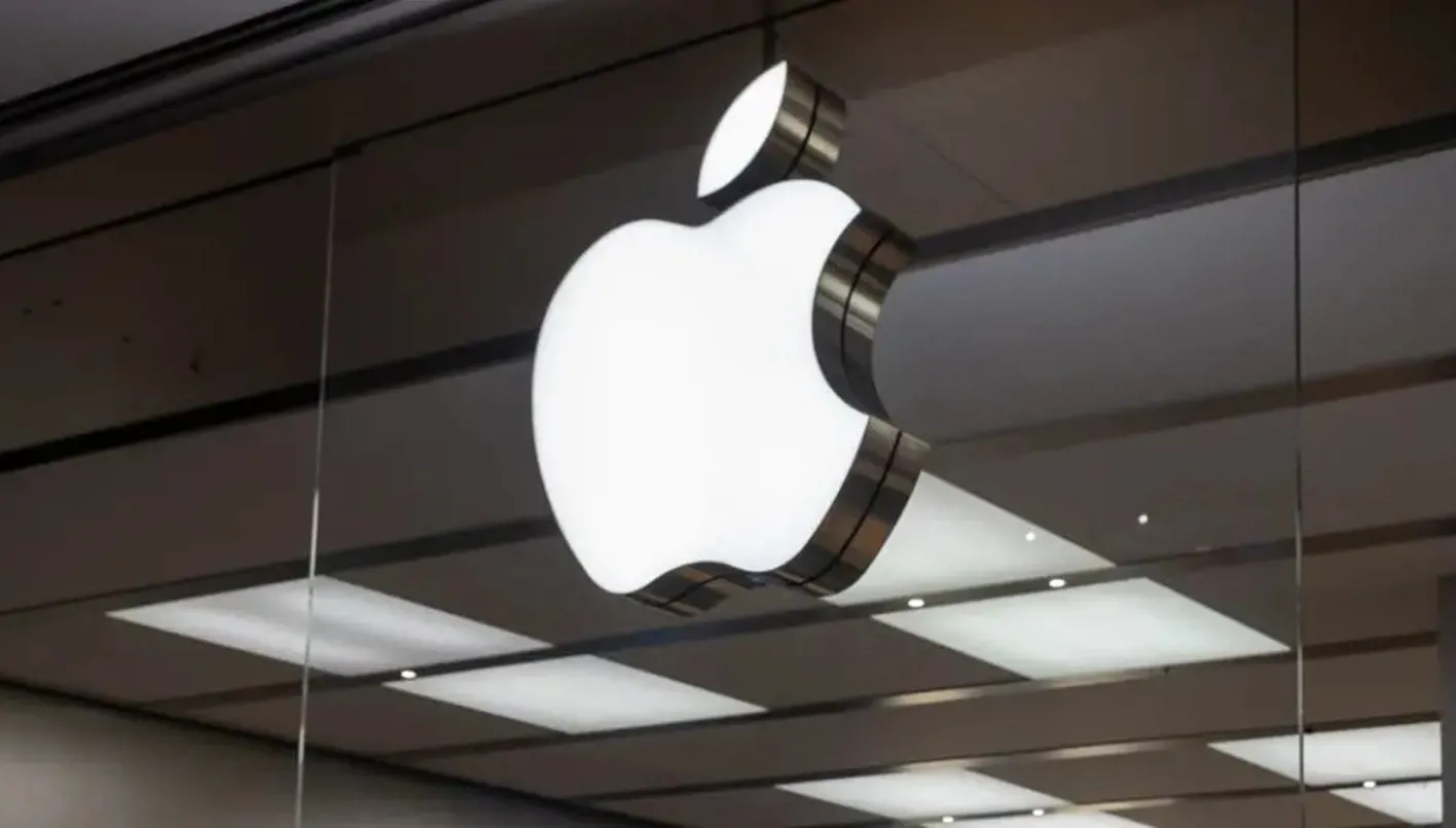 ‘أبل’ تُطلق متجرها الإلكتروني باللغة العربية في السعودية