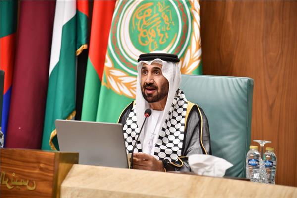 البرلمان العربي يرحب ببيان 28 دولة تطالب بوقف فوري لحرب غزة ورفض التهجير