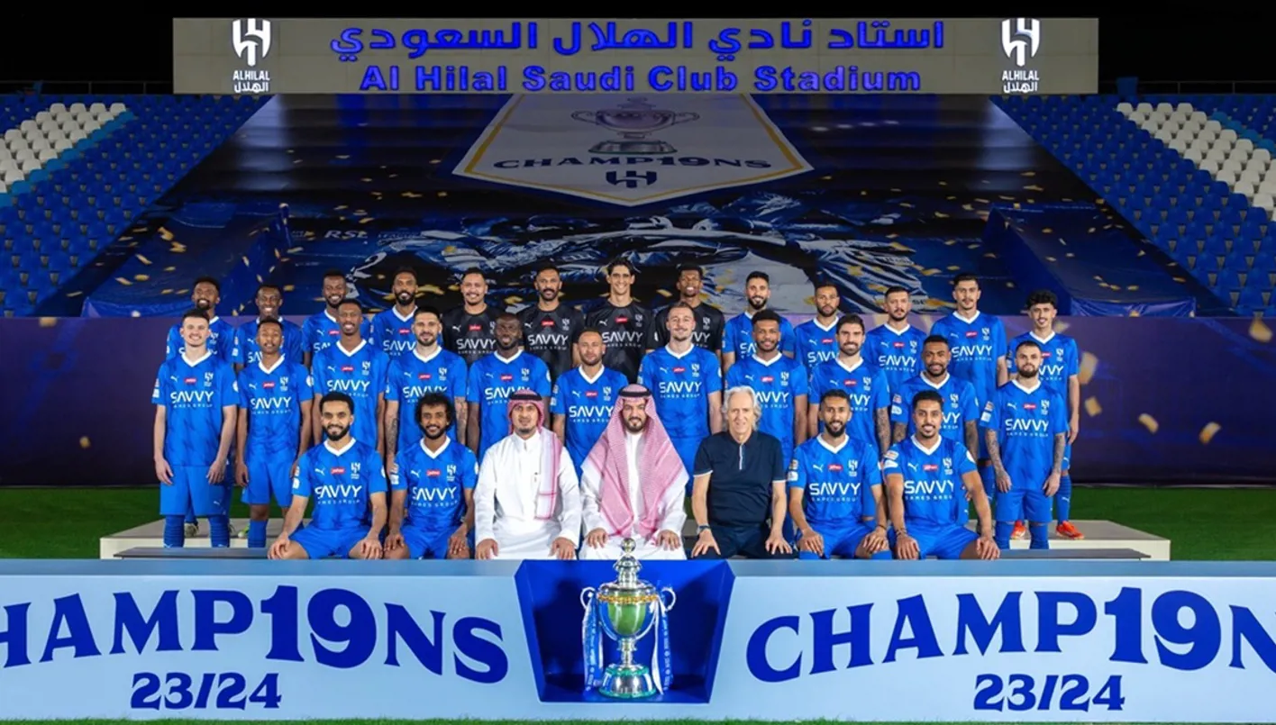 الرئيس التاريخي للهلال يُعلن النهاية: رجال على قلب رجال