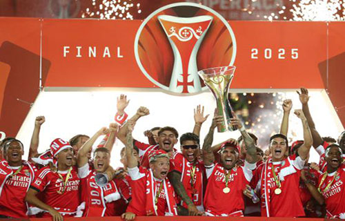 بنفيكا يحرز لقب السوبر البرتغالي